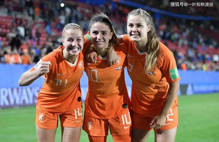 昨天荷兰和瑞典女足加时了 第八届女足世界杯历届冠军